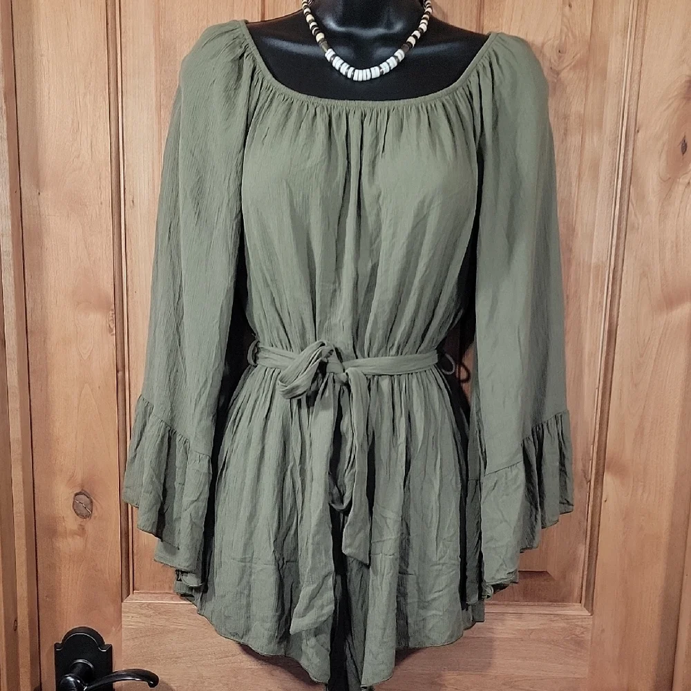 Windsor Olive Green Romper - Picture 2 of 12